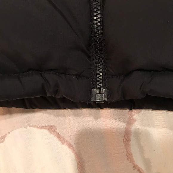 {sold} Northface vest - Picture 3 of 8